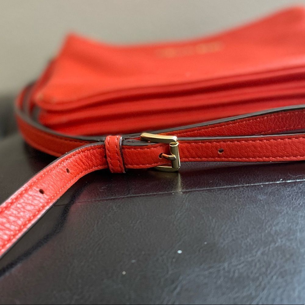 Miches Kors Crossbody Orange Red Zipper Three Compartments Bag Purse Gold​​​ - Picture 11 of 11